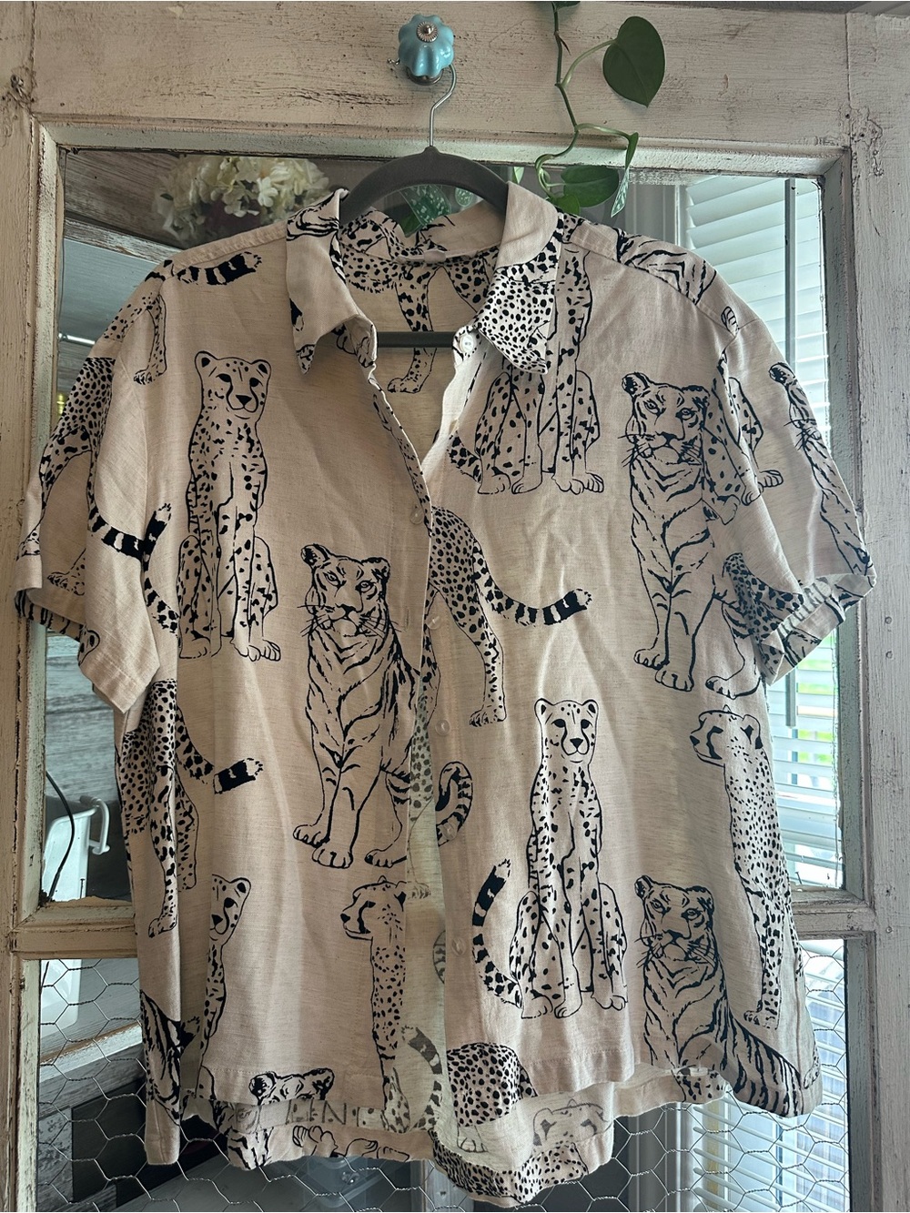 Jane and Delancey | Beige Short-Sleeve Animal Print Blouse